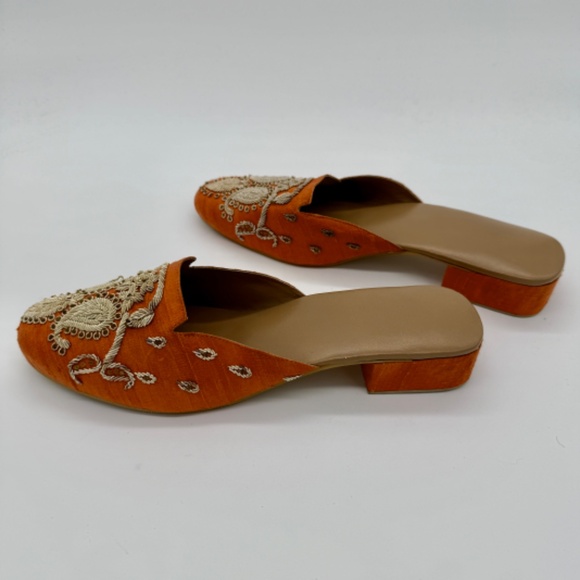 Exotic Orange Dupioni Silk Embroidered Slides w/ Gold Beading | Size 10 - Picture 7 of 11